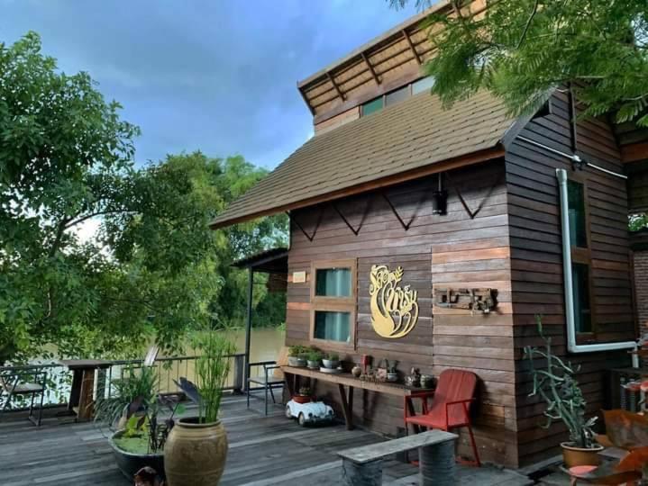 Rustic​ Charm​ Suphan​ Ban Tha Pong Exterior photo
