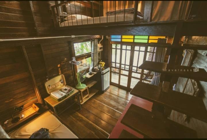 Rustic​ Charm​ Suphan​ Ban Tha Pong Exterior photo