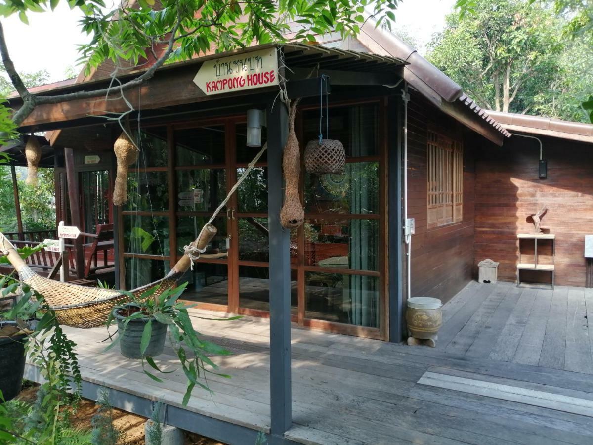 Rustic​ Charm​ Suphan​ Ban Tha Pong Exterior photo